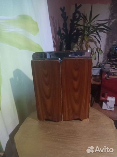 Антикварное зеркало