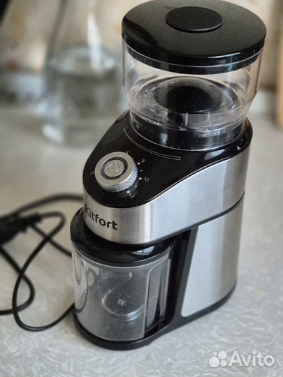 Кофемолка электрическая Kitfort KT-744