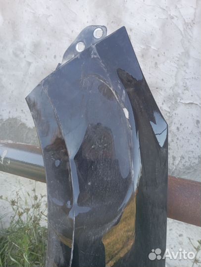 Переднее левое крыло ford 3