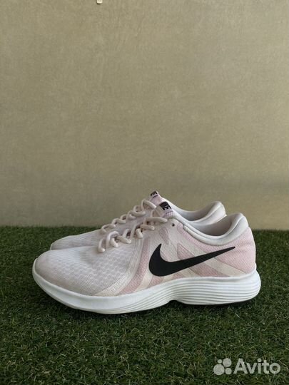 Кроссовки Nike