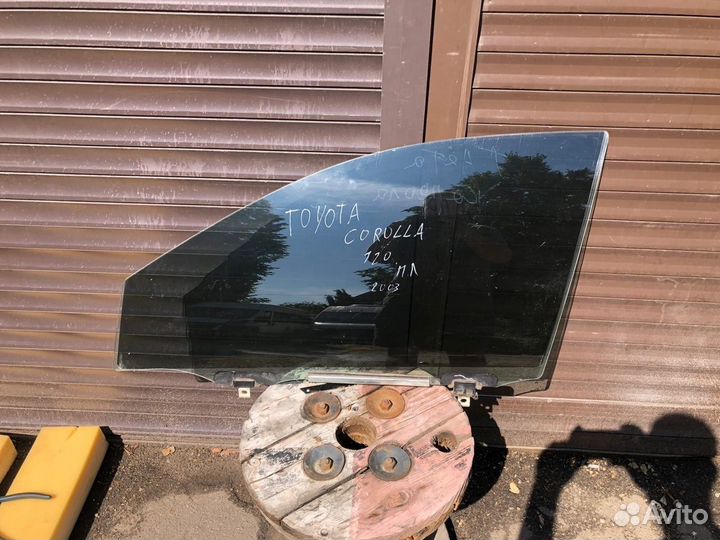 Стекло переднее левое Toyota Corolla