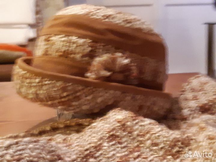 Шляпка женская