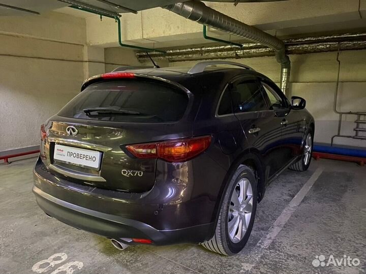 Infiniti QX70 3.0 AT, 2016, 115 001 км