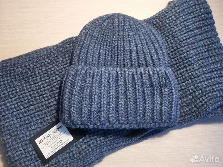 Зимний комплект шапка шарф шерсть