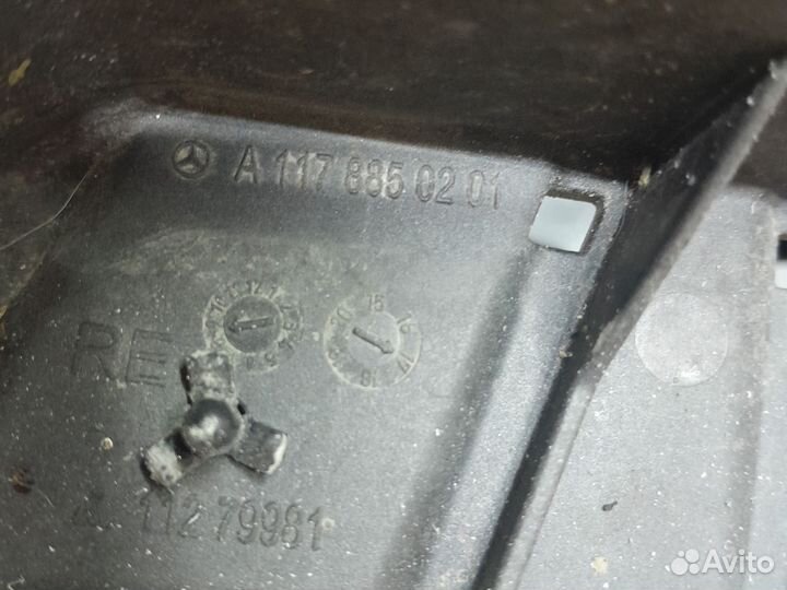 Кронштейн бампера задний Mercedes Cla 117