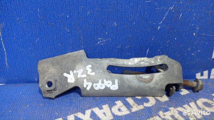 Натяжитель ремня генератора Toyota Rav4 кроссовер