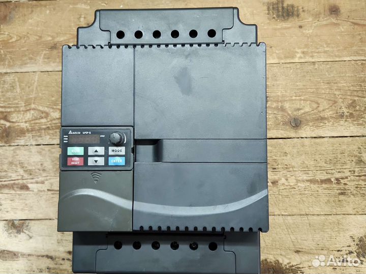Преобразователь Delta VFD150E43A, VFD037E43A