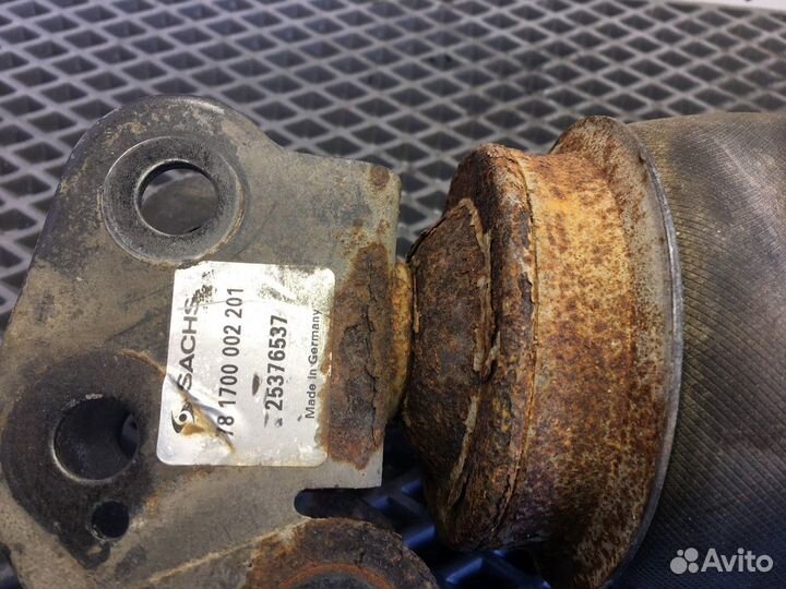 Амортизатор кабины пневмо задняя Renault Premium