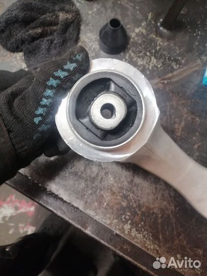 Рычаги audi a4 б8 нижний левый 5100459sx