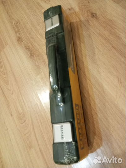 Динамометрический ключ Kraftool 64053-060