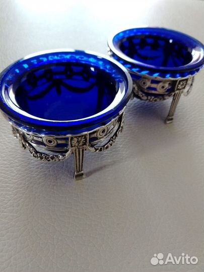 Солонка. Англия. Серебро. Конец 19 в