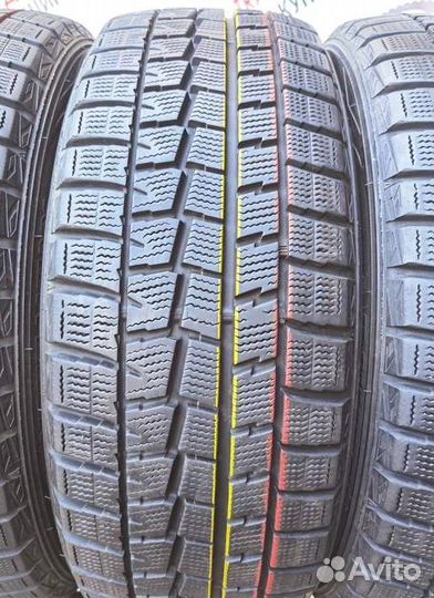 Dunlop Winter Maxx WM01 215/60 R17 96S