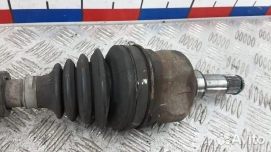 Привод передний левый chrysler voyager 4 (BBR14KS0