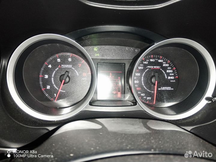 Приборная панель митсубиси лансер 10
