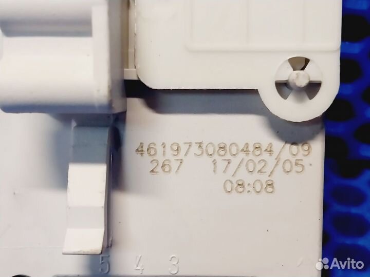 Убл Замок стиральной машины Whirpool