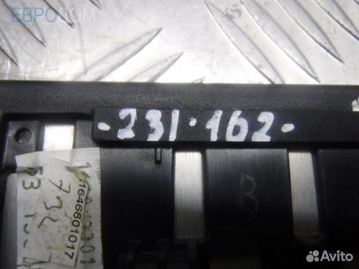 Декоративная накладка парприза mercedes W164 s1109318