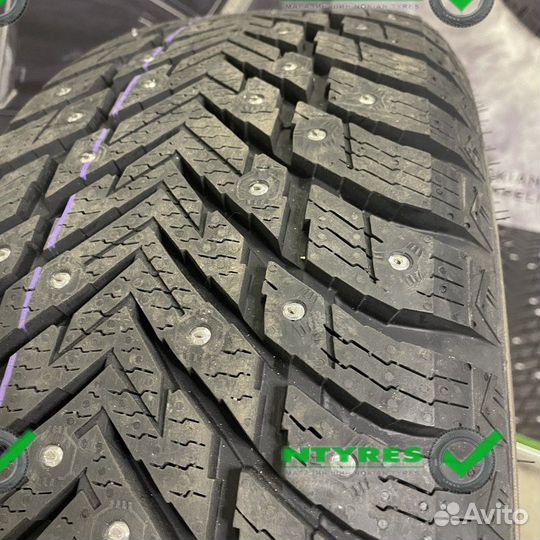 Nokian Tyres Hakkapeliitta 10p SUV 275/45 R21 110T