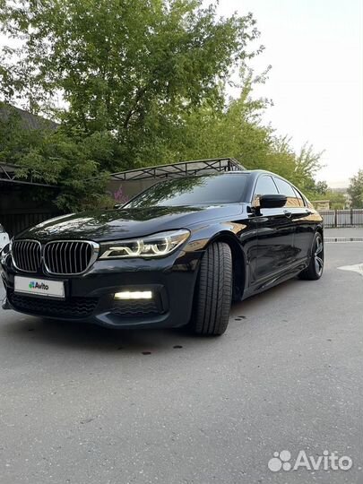 BMW 7 серия, 2016