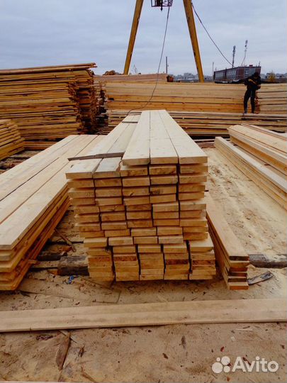 Пиломатериал, доска обрезная, брус профилированный