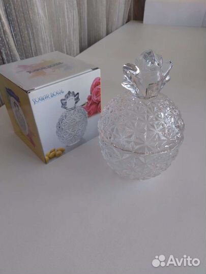 Сахарница конфетница