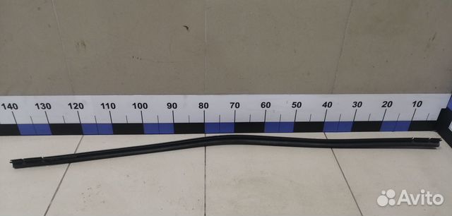 Уплотнитель капота Fusion 2002-2012