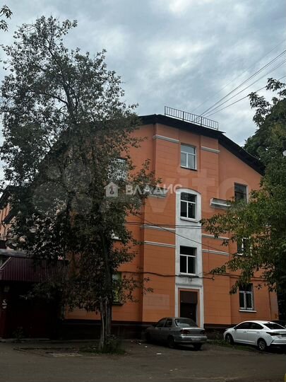 2-к. квартира, 52 м², 3/3 эт.