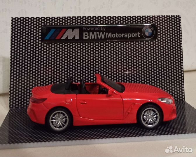 1:38 BMW Z4 M40i