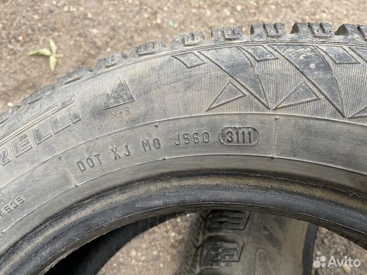 Pirelli Winter Carving 185/65 R15 88T