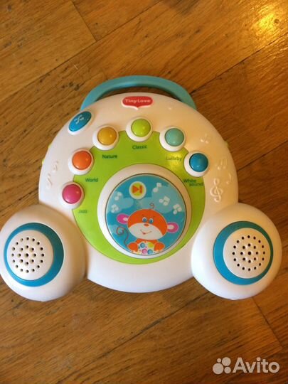 Музыкальный мобиль на кроватку бумбокс Tiny love