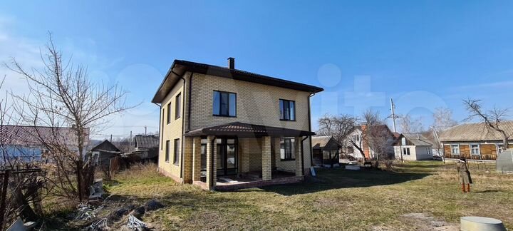 Коттедж 237 м² на участке 14 сот.