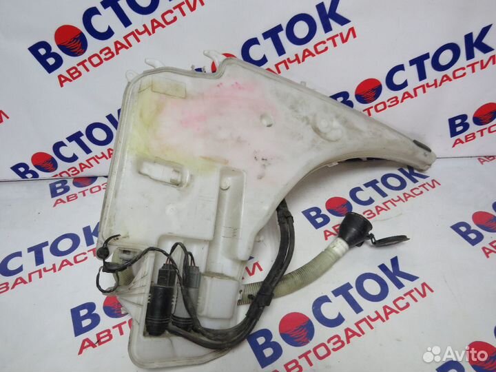 Бачок омывателя BMW 120D E81, E87