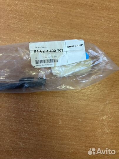 Поводок заднего стеклоочистителя BMW X3 E38