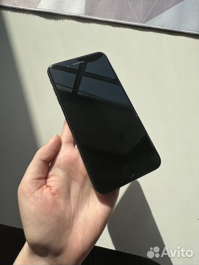 iPhone 7 Plus, 32 ГБ