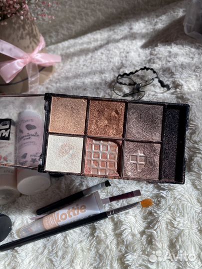 Косметика пакетом