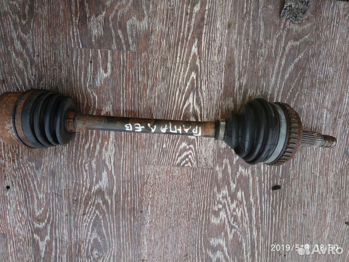 Полуось передняя левая для VAZ LADA Granta 2011)