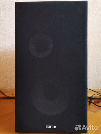Акустические колонки edifier R2700