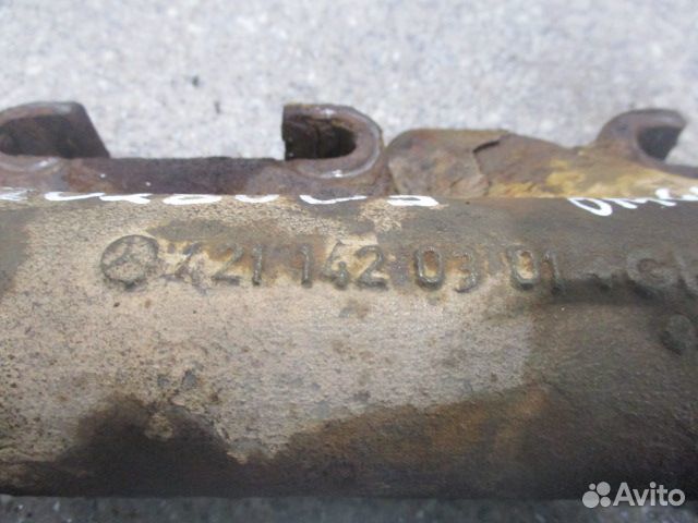 Часть выпускного коллектора Mercedes-Benz A4211420