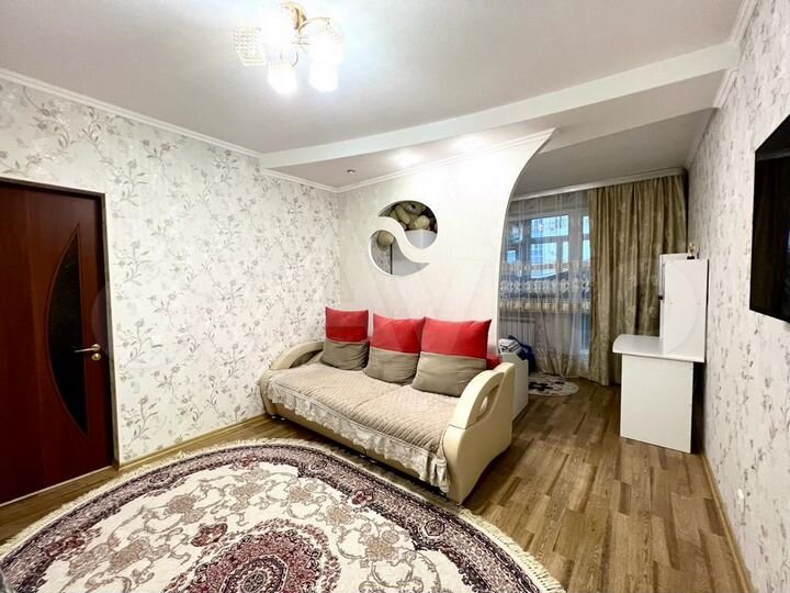 2-к. квартира, 60 м², 2/16 эт.
