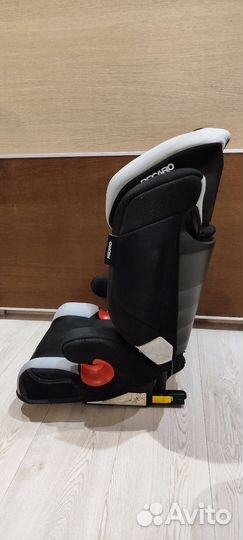 Автомобильное детское кресло от 2.5 до 36 кг