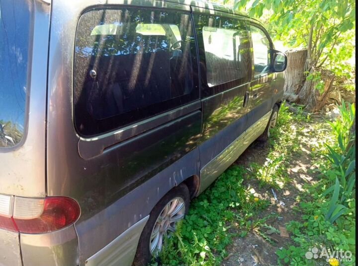 Б/у запчасти Hyundai H-1 Starex рест