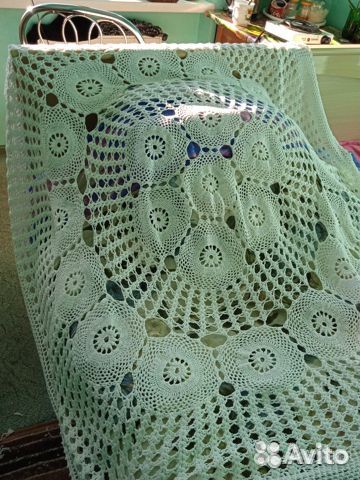 Скатерть круглая, ручной работы,крючок