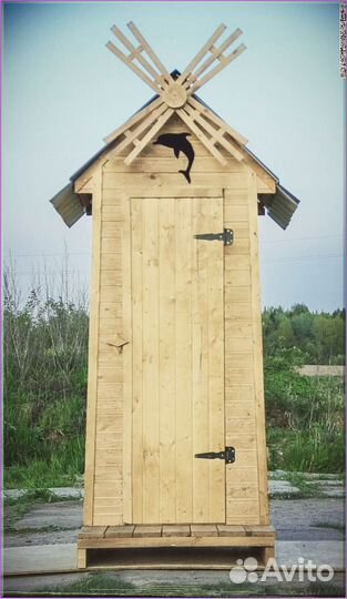 Уличный туалет с декором WIV