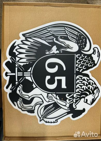 Стильная адресная табличка