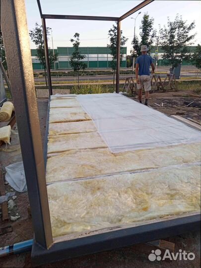 Бытовка / дачный домик для проживания в наличии