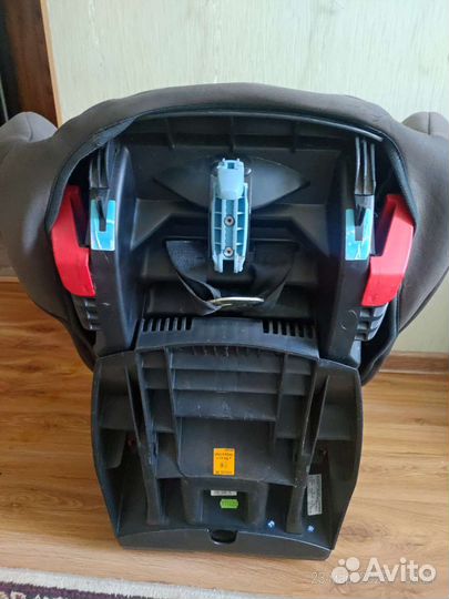 Автокресло bebeconfort iseos neo+