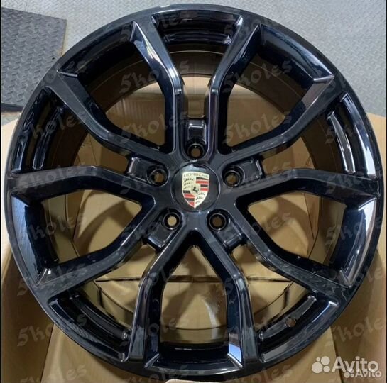 Литые диски Porsche Cayenne R21