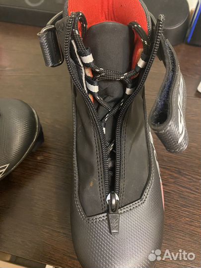 Лыжные ботинки spine 38р крепление NNN