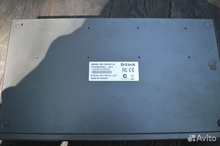 D-Link dkvm-16 (16 портов)