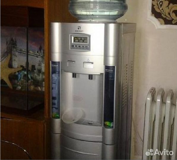 Куллер для воды