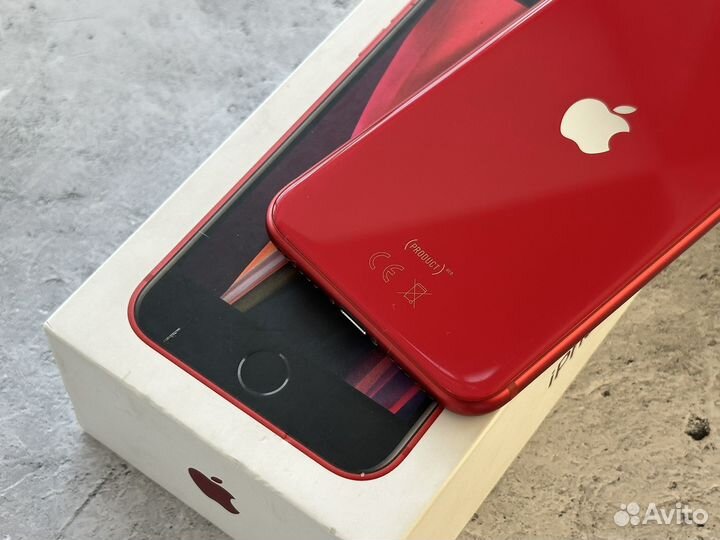 iPhone SE 2020. 64GB